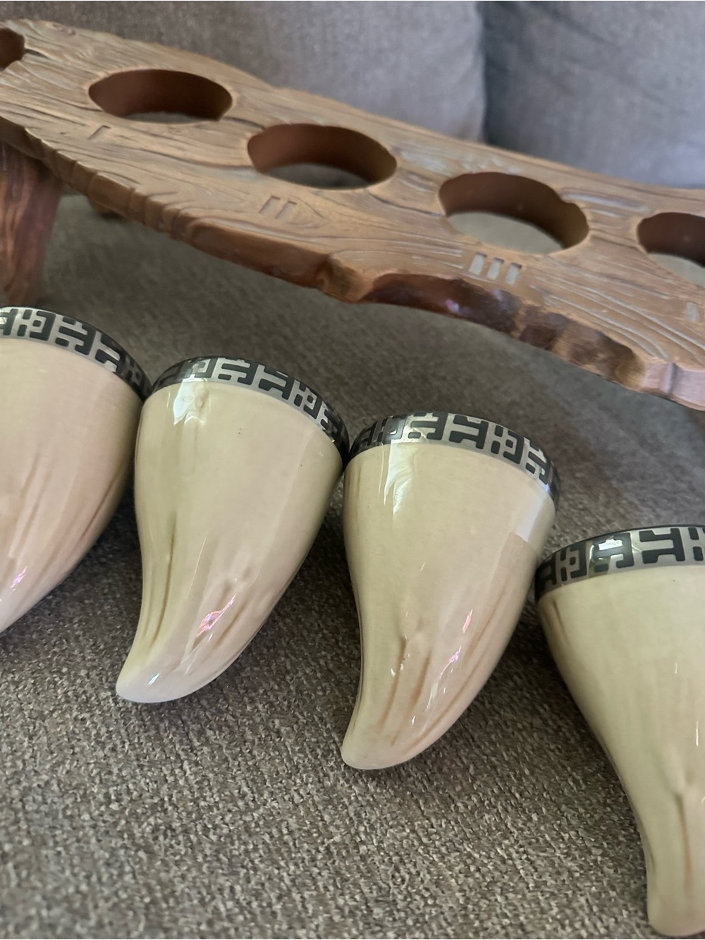Disney Star Wars Galaxy’s Edge Oga’s Cantina Rancor Tooth Beer Flight Set